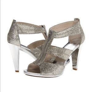 COPY - Michael Kors Berkley size 8